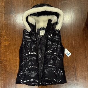 S13 Lacquer Annie Black Puffer Vest with Hood